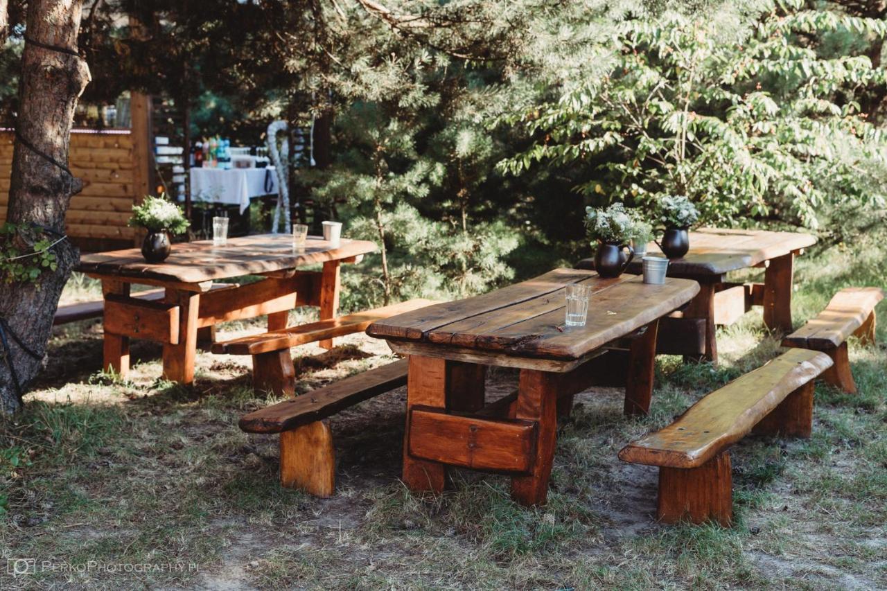 Miodowy Zakatek Caloroczne Domki I Pokoje Przy Suntago, Deepspot, Pyszne Sniadania, Grill, Ognisko Mszczonów Exteriör bild