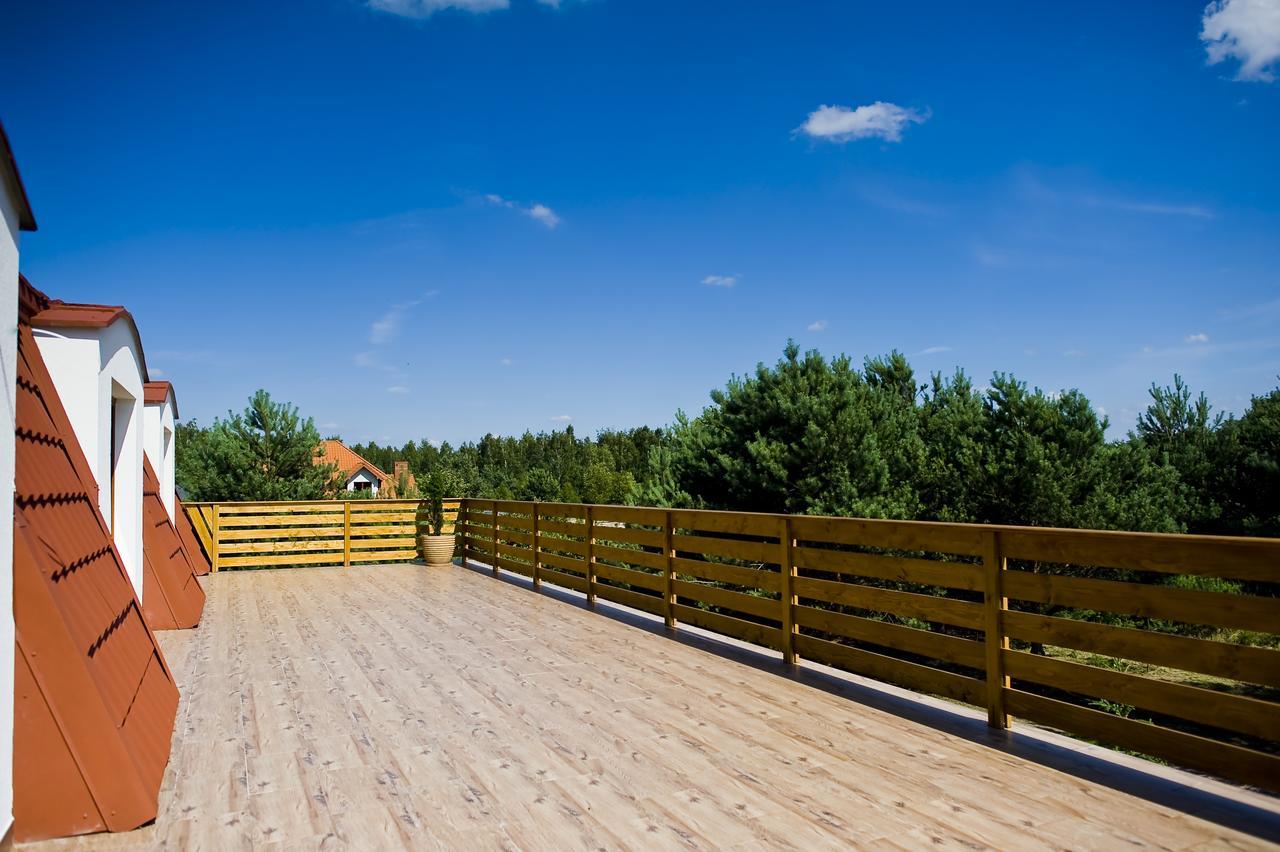 Miodowy Zakatek Caloroczne Domki I Pokoje Przy Suntago, Deepspot, Pyszne Sniadania, Grill, Ognisko Mszczonów Exteriör bild